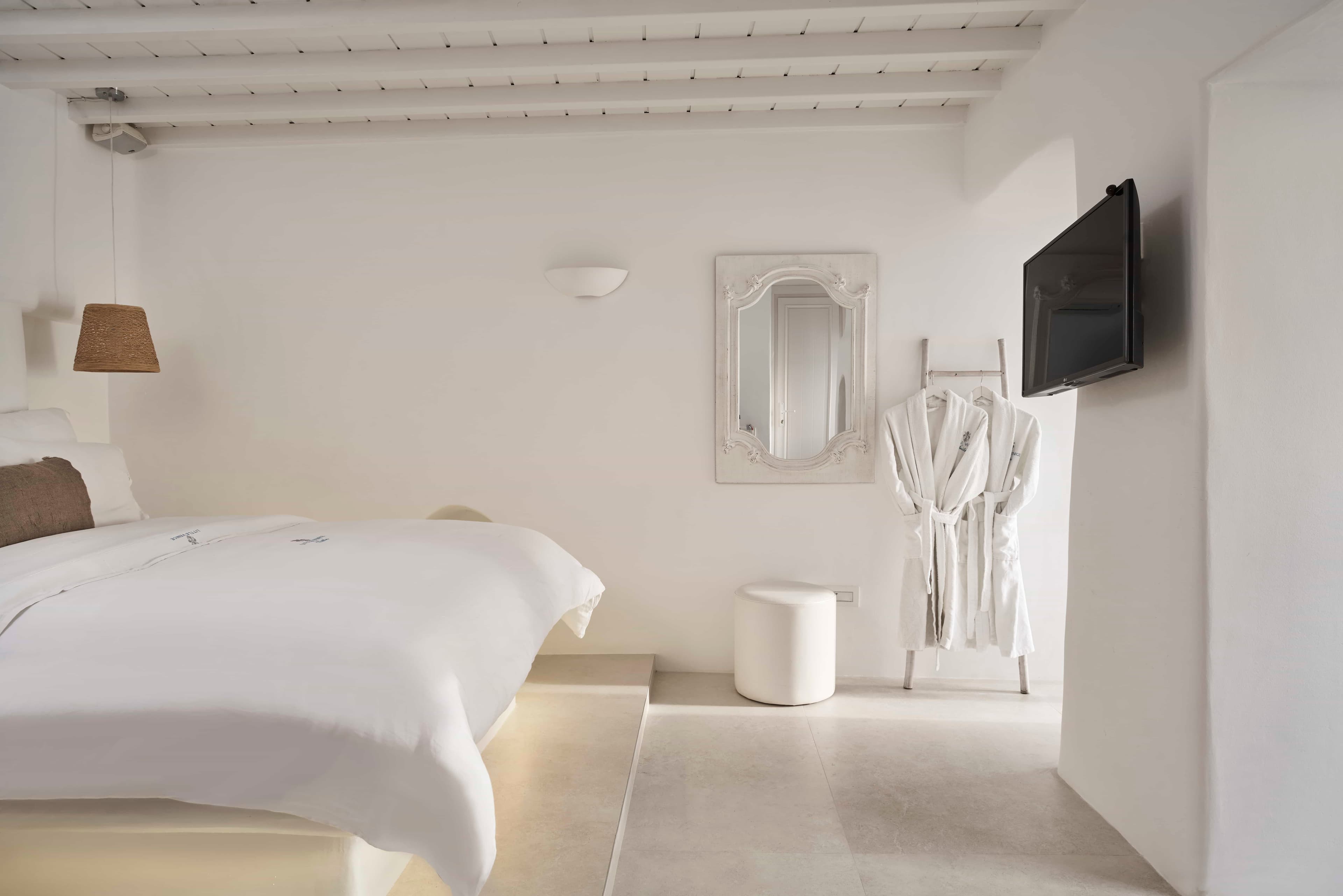 Little Venice Suites - Image 35