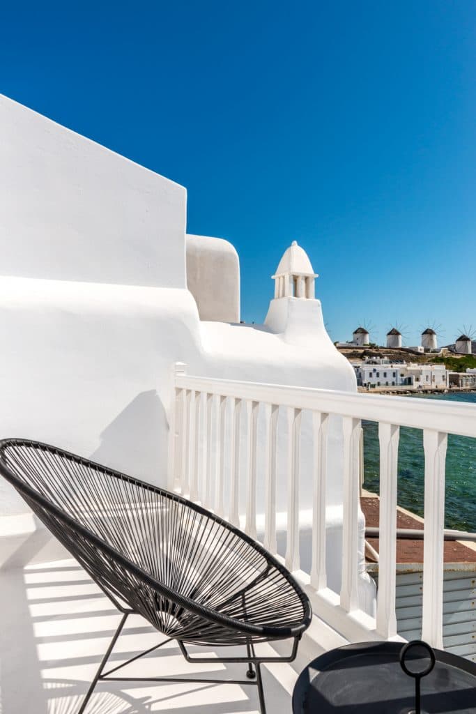 Superior Sea View Suite with Interior Spa Bath - Image 4